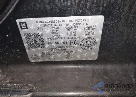 2018 Chevrolet Silverado 1500 1Lt/2Lt z USA, uszkodzony, nr VIN 1GCVKRECXJZ376287